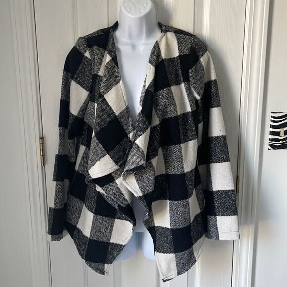FAVLUX Jackets & Blazers - Plaid coat